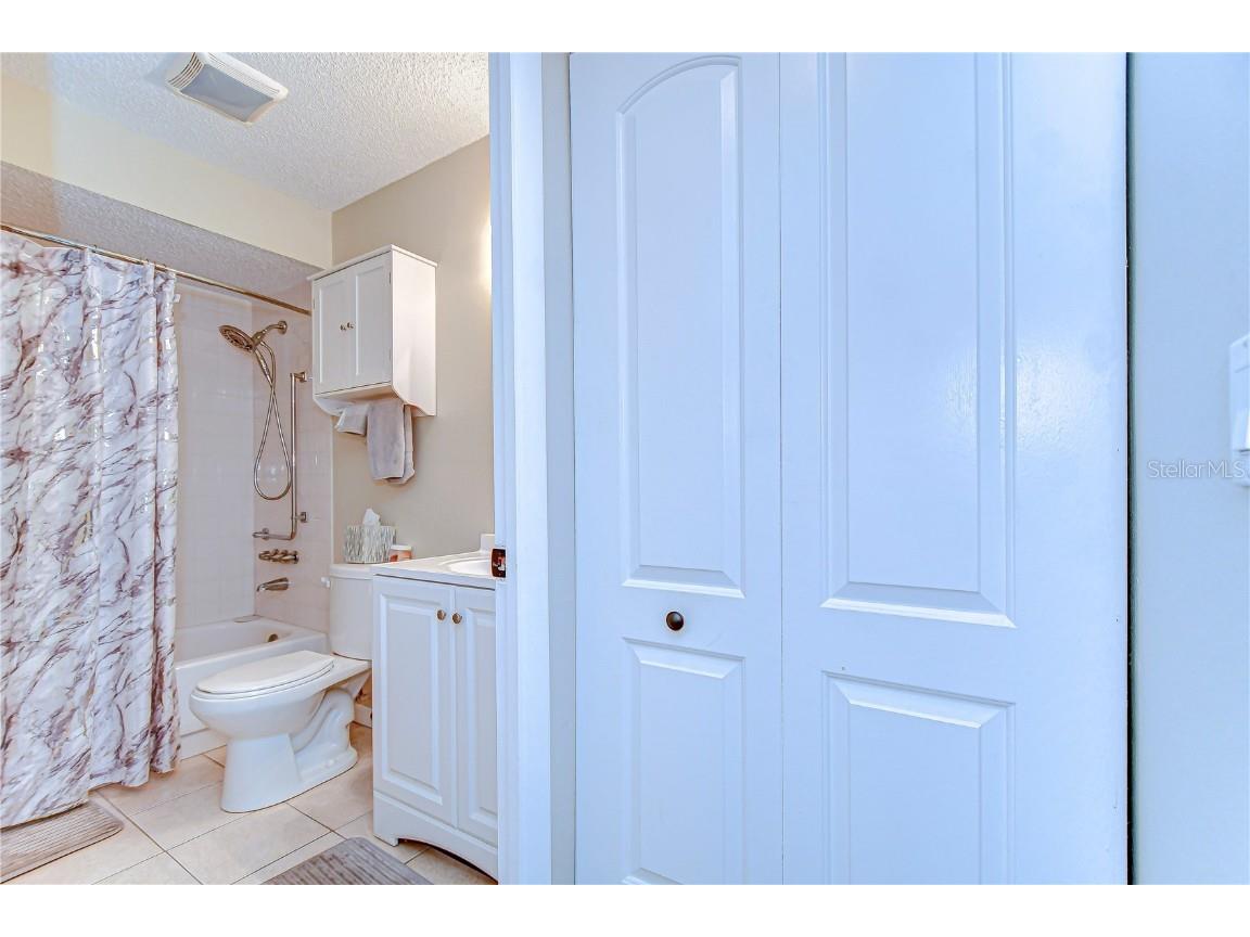 13870 Oakwood Lane #13870 Seminole FL 33776 TB8376355 image20