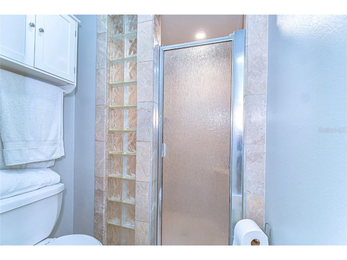 13870 Oakwood Lane Seminole FL 33776 TB8453372 image21