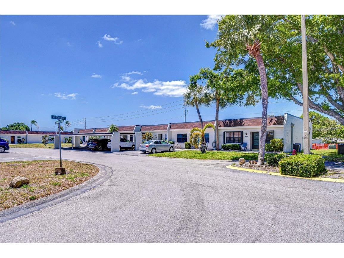 13870 Oakwood Lane Seminole FL 33776 TB8453372 image38