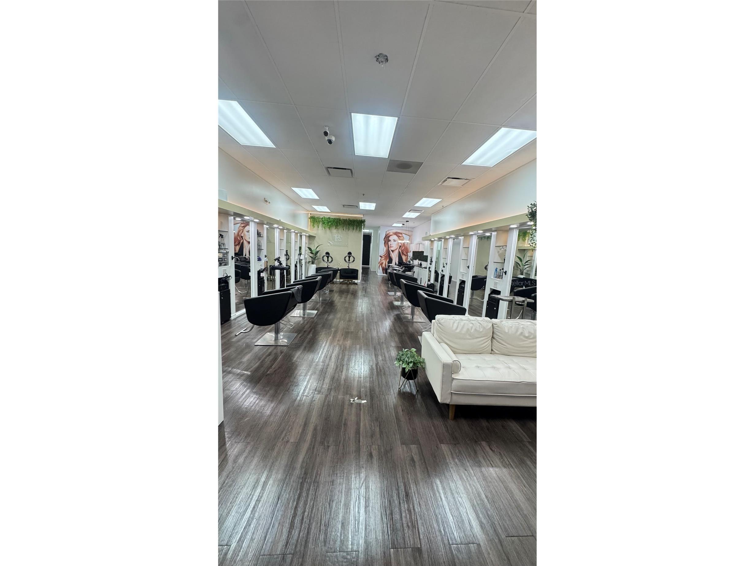 13871 W Hillsborough Avenue Tampa FL 33635 R4911022 image1