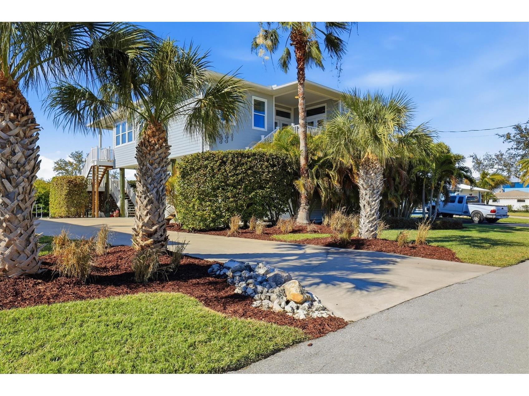 13875 Hatcher Avenue Hudson FL 34667 - GULF VIEWS/DIRECT ACCESS W7882843 image26