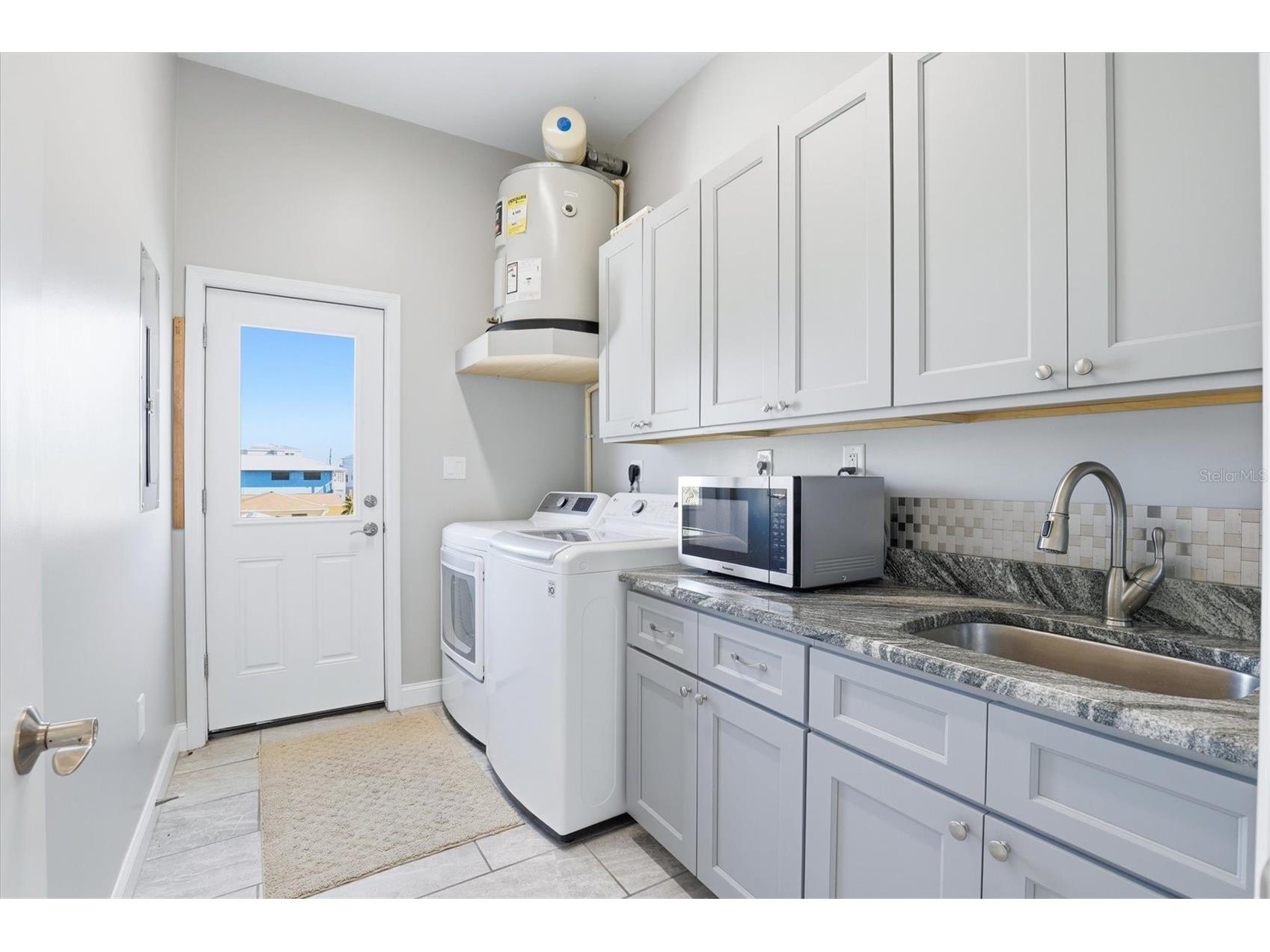 13875 Hatcher Avenue Hudson FL 34667 - GULF VIEWS/DIRECT ACCESS W7882843 image56