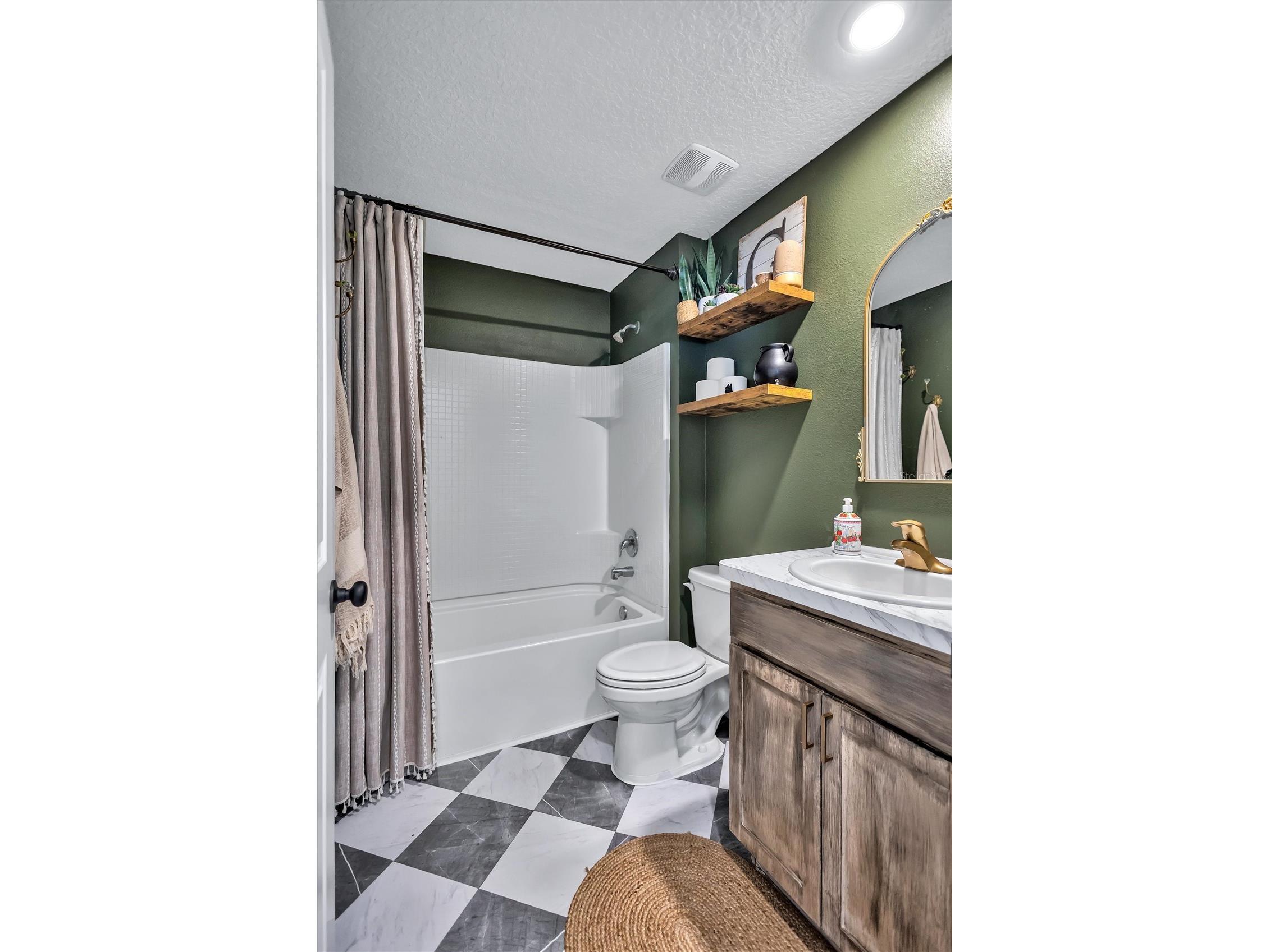 13878 Wineberry Drive Dade City FL 33525 TB8516292 image24