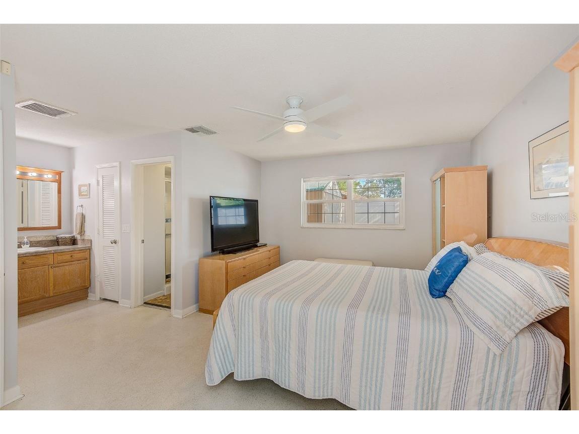 13880 88th Terrace Seminole FL 33776 TB8454322 image10