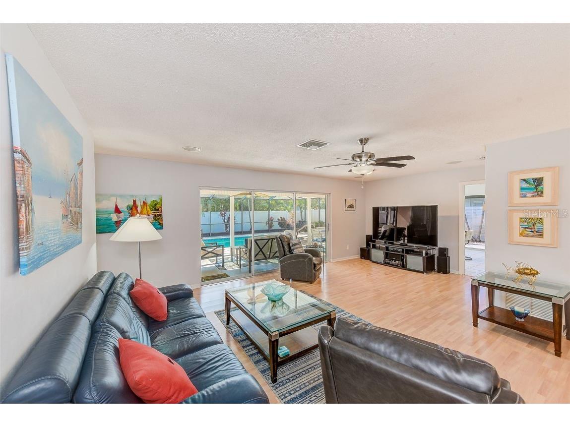 13880 88th Terrace Seminole FL 33776 TB8454322 image2