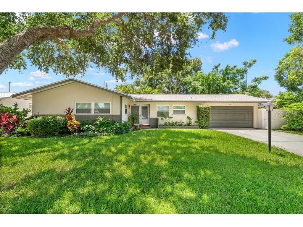 13882 Martinique Drive Seminole FL 33776 U8133275 image1