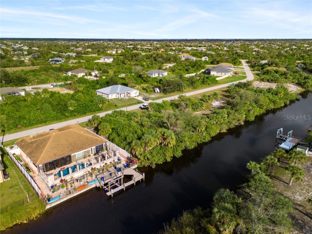 13886 Allamanda Circle Port Charlotte FL 33981 - ALLAMANDA WATERWAY D6133876 image3