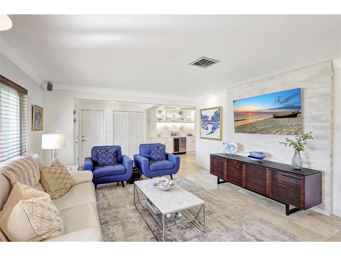 1389 47th Avenue NE Saint Petersburg FL 33703 TB8443113 image7