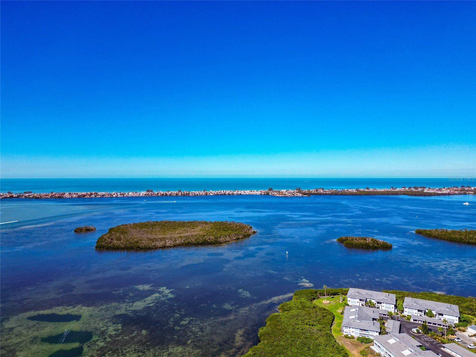 1389 Perico Pointe Cir Circle #140 Bradenton FL 34209 - ANNA MARIA SOUND A4678879 image3