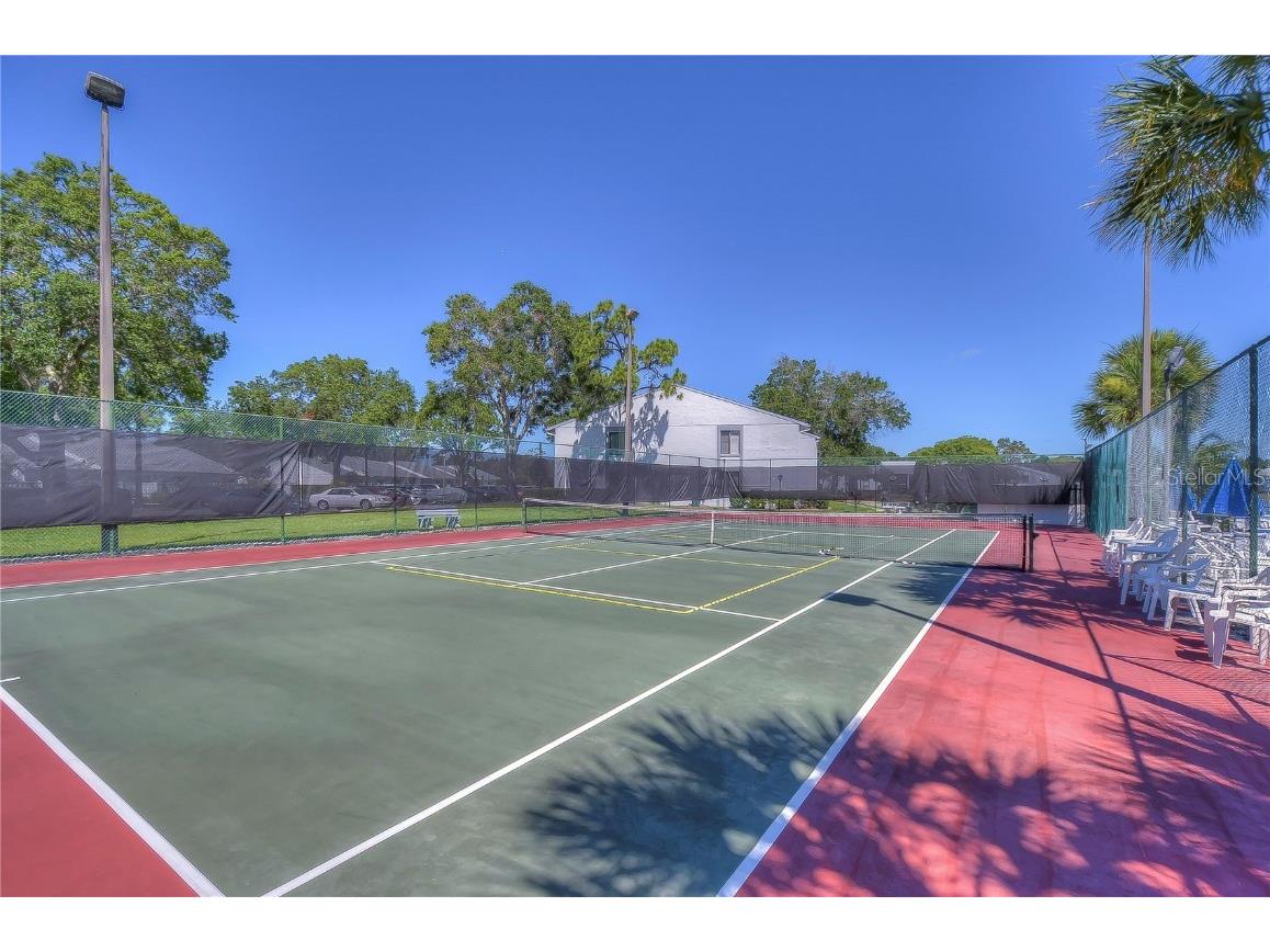 1389 Pine Ridge Circle E #D8 Tarpon Springs FL 34688 TB8418639 image27