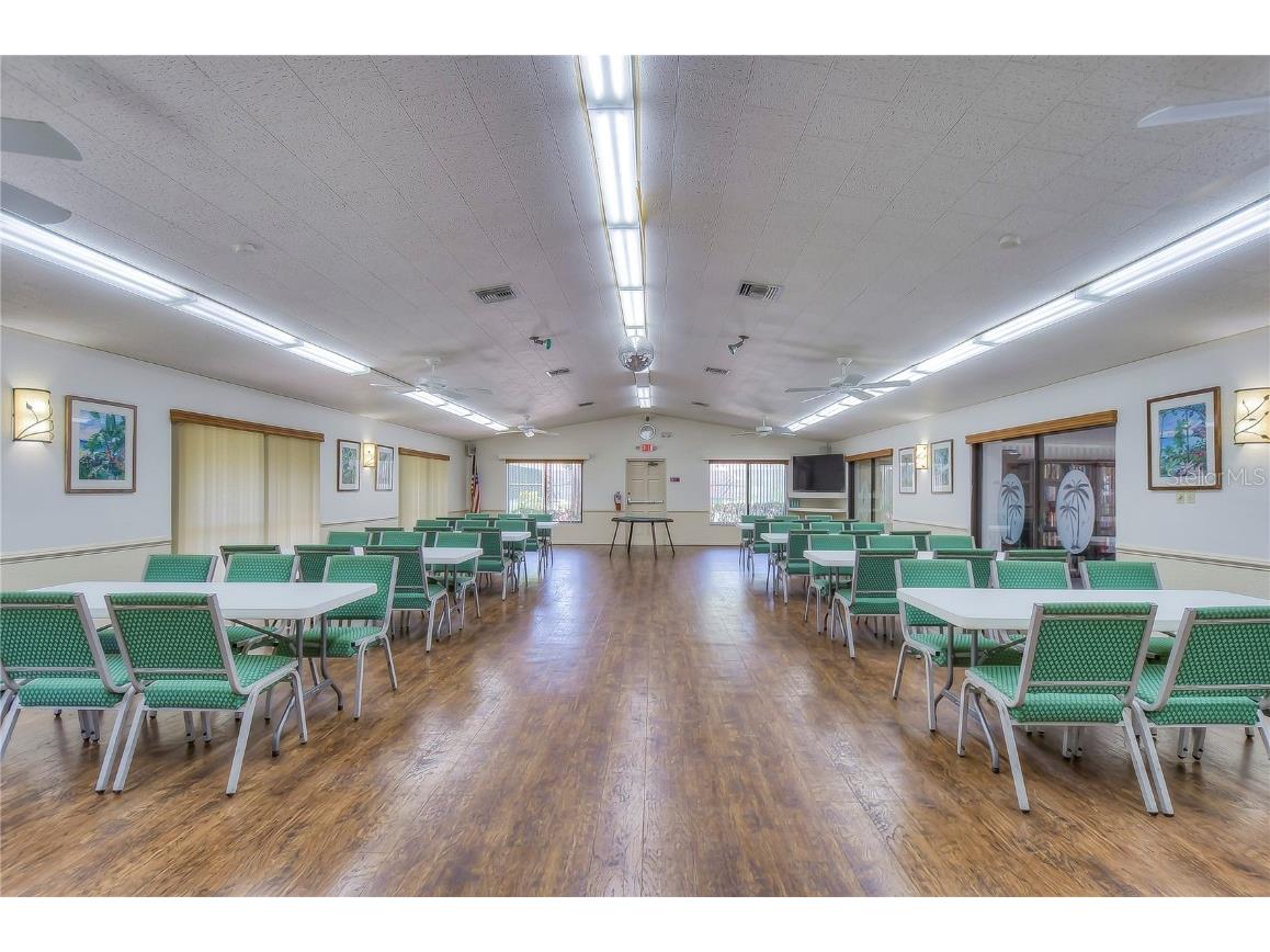 1389 Pine Ridge Circle E #D8 Tarpon Springs FL 34688 TB8418639 image30