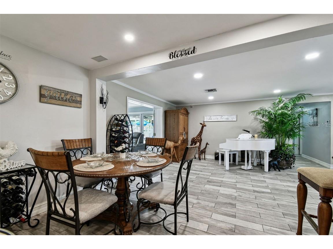 1389 Seabreeze Street Clearwater FL 33756 TB8433763 image11