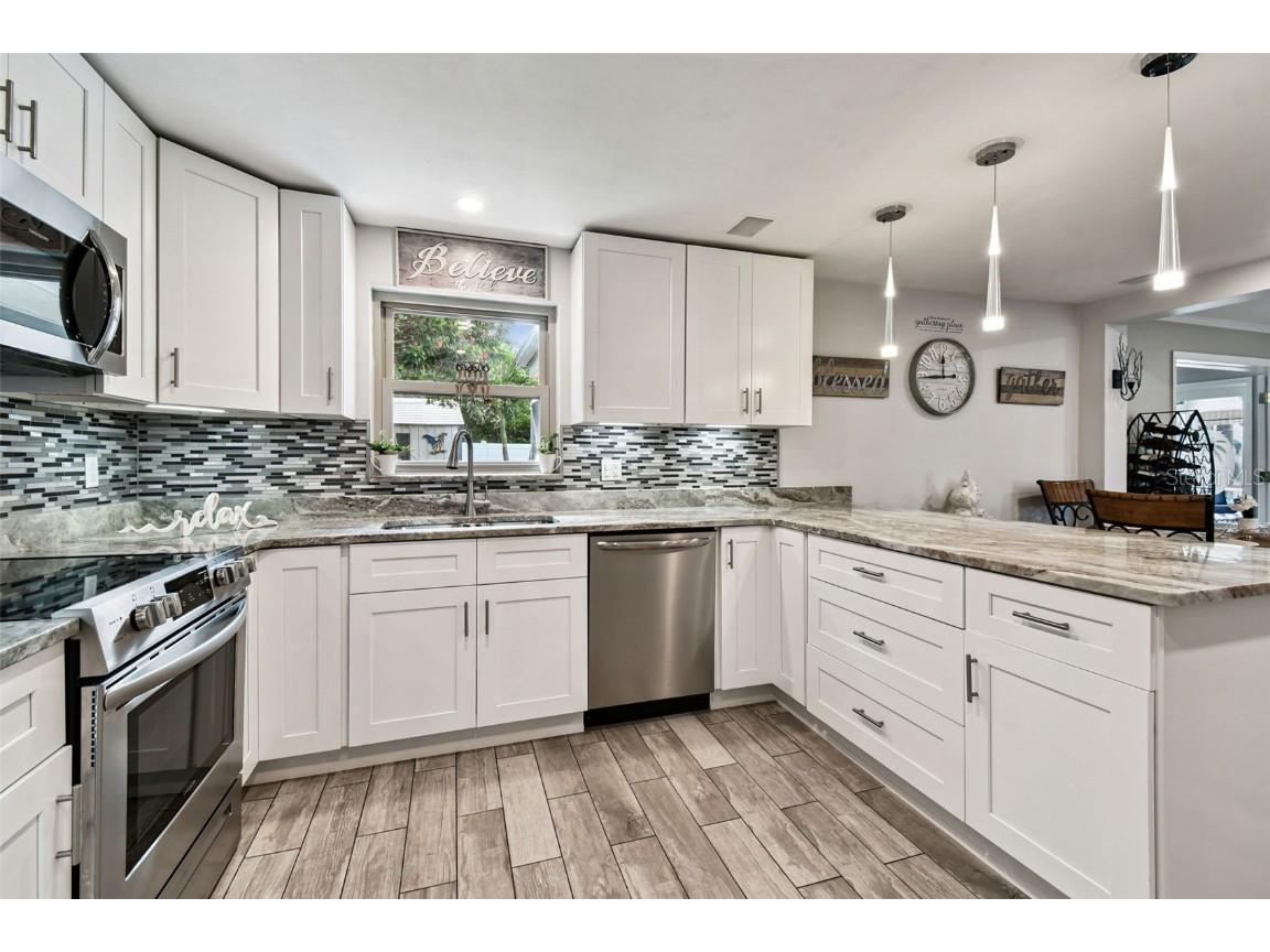 1389 Seabreeze Street Clearwater FL 33756 TB8433763 image13