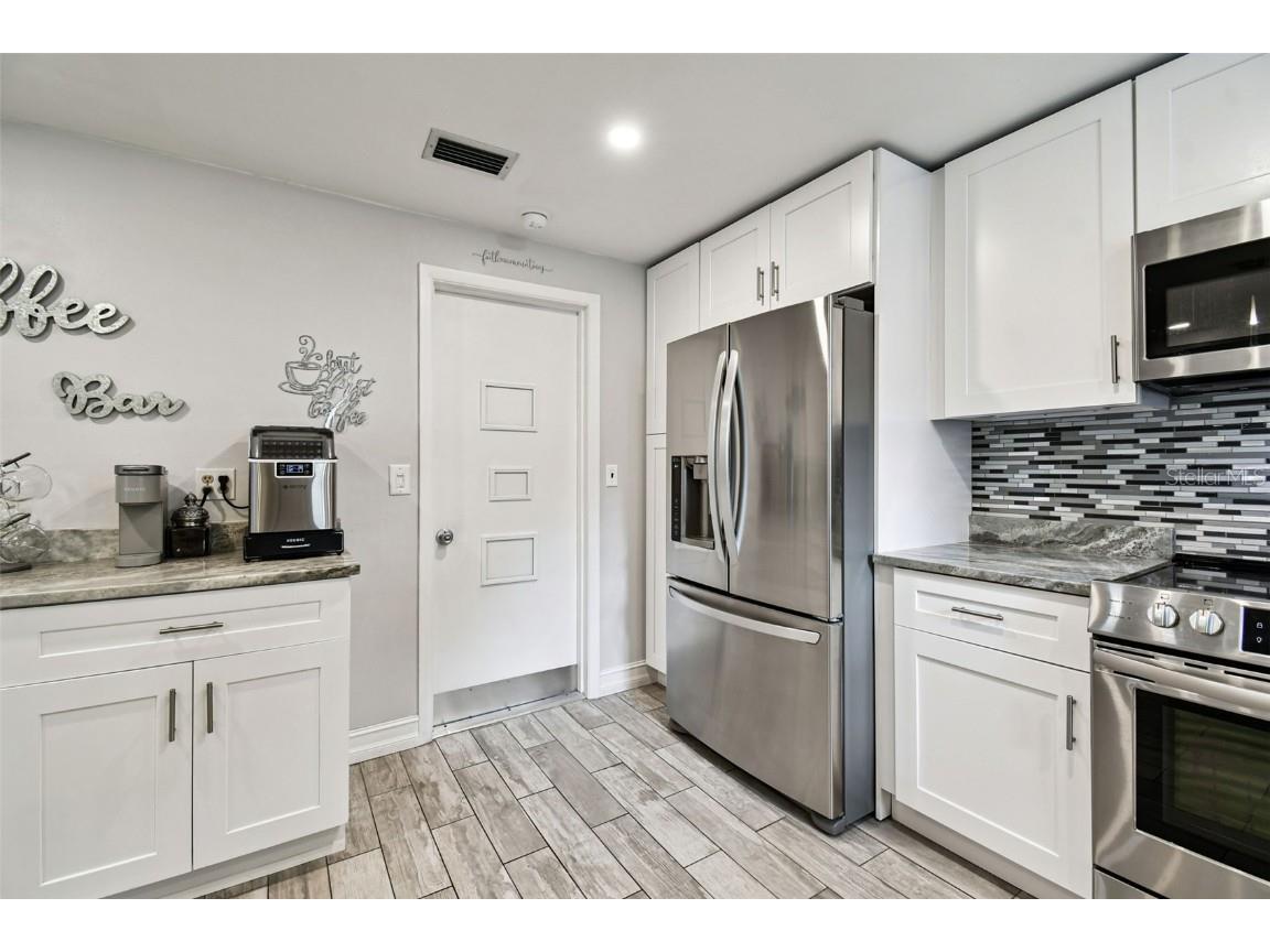 1389 Seabreeze Street Clearwater FL 33756 TB8433763 image15