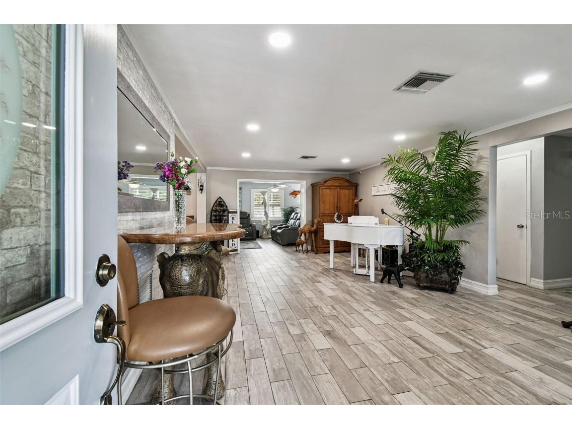 1389 Seabreeze Street Clearwater FL 33756 TB8433763 image7