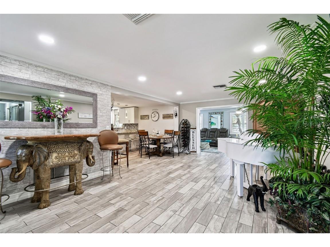 1389 Seabreeze Street Clearwater FL 33756 TB8433763 image8