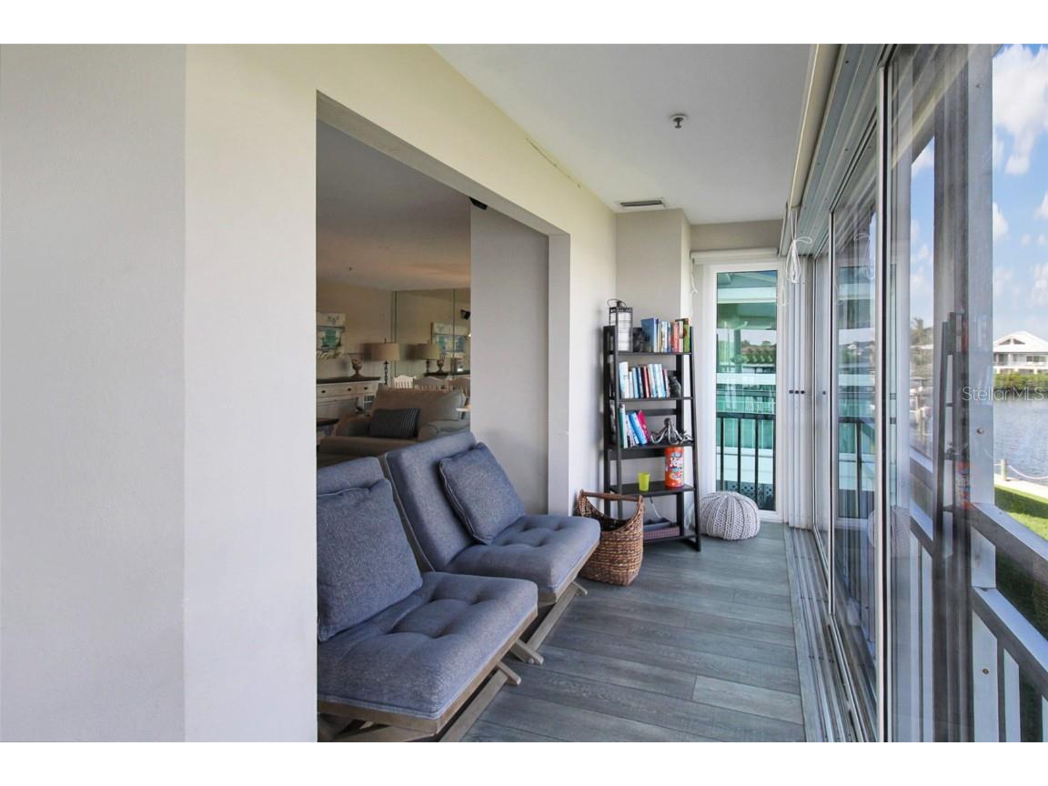 1389 Siesta Bayside Drive #1389-F Sarasota FL 34242 A4593062 image23