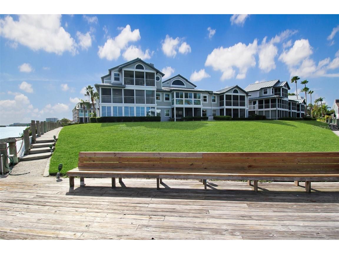 1389 Siesta Bayside Drive #1389-F Sarasota FL 34242 A4593062 image6