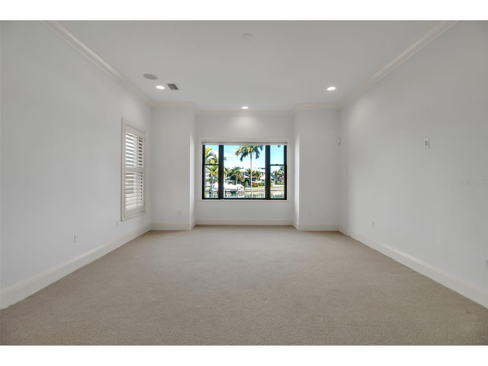 1389 Tangier Way Sarasota FL 34239 - SARASOTA BAY A4677509 image32