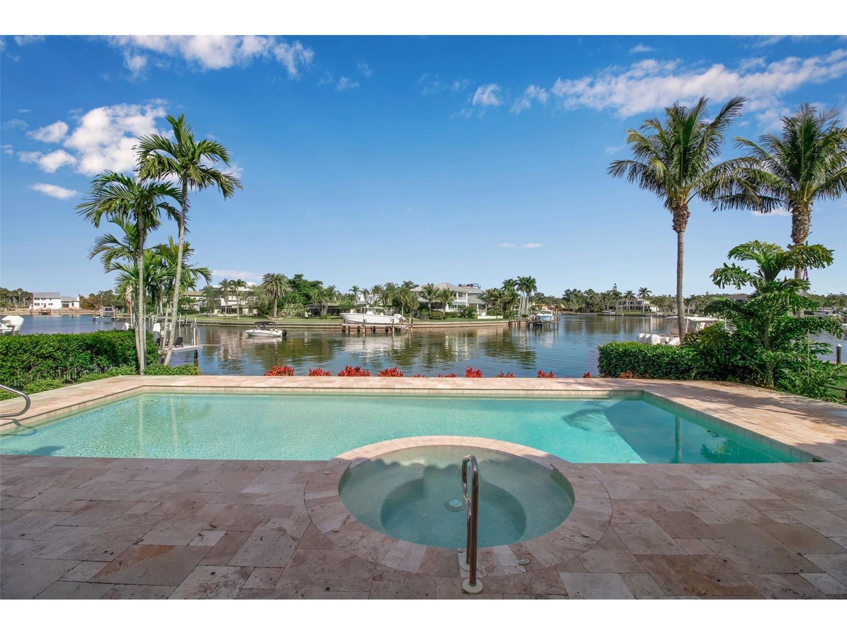 1389 Tangier Way Sarasota FL 34239 - SARASOTA BAY A4677509 image50