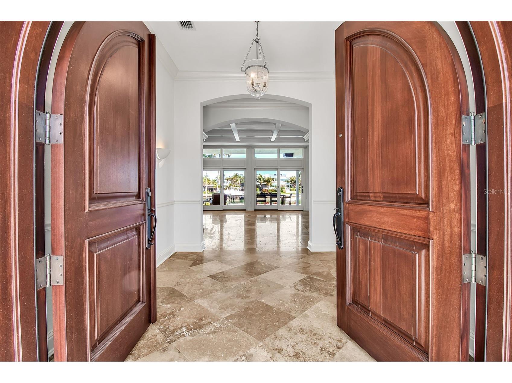 1389 Tangier Way Sarasota FL 34239 - SARASOTA BAY A4677509 image9