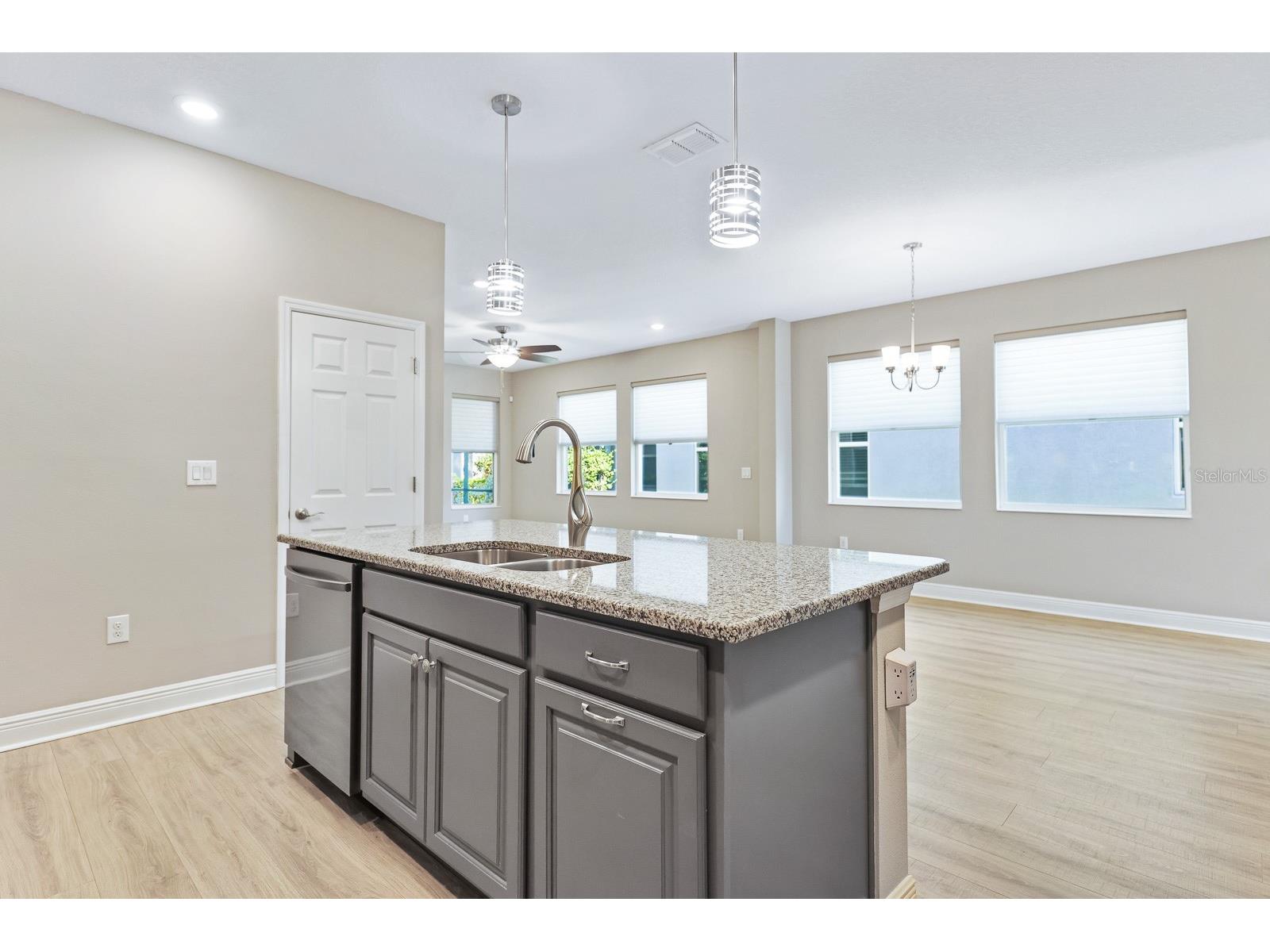 13892 Kingfisher Glen Drive Lithia FL 33547 TB8482479 image9