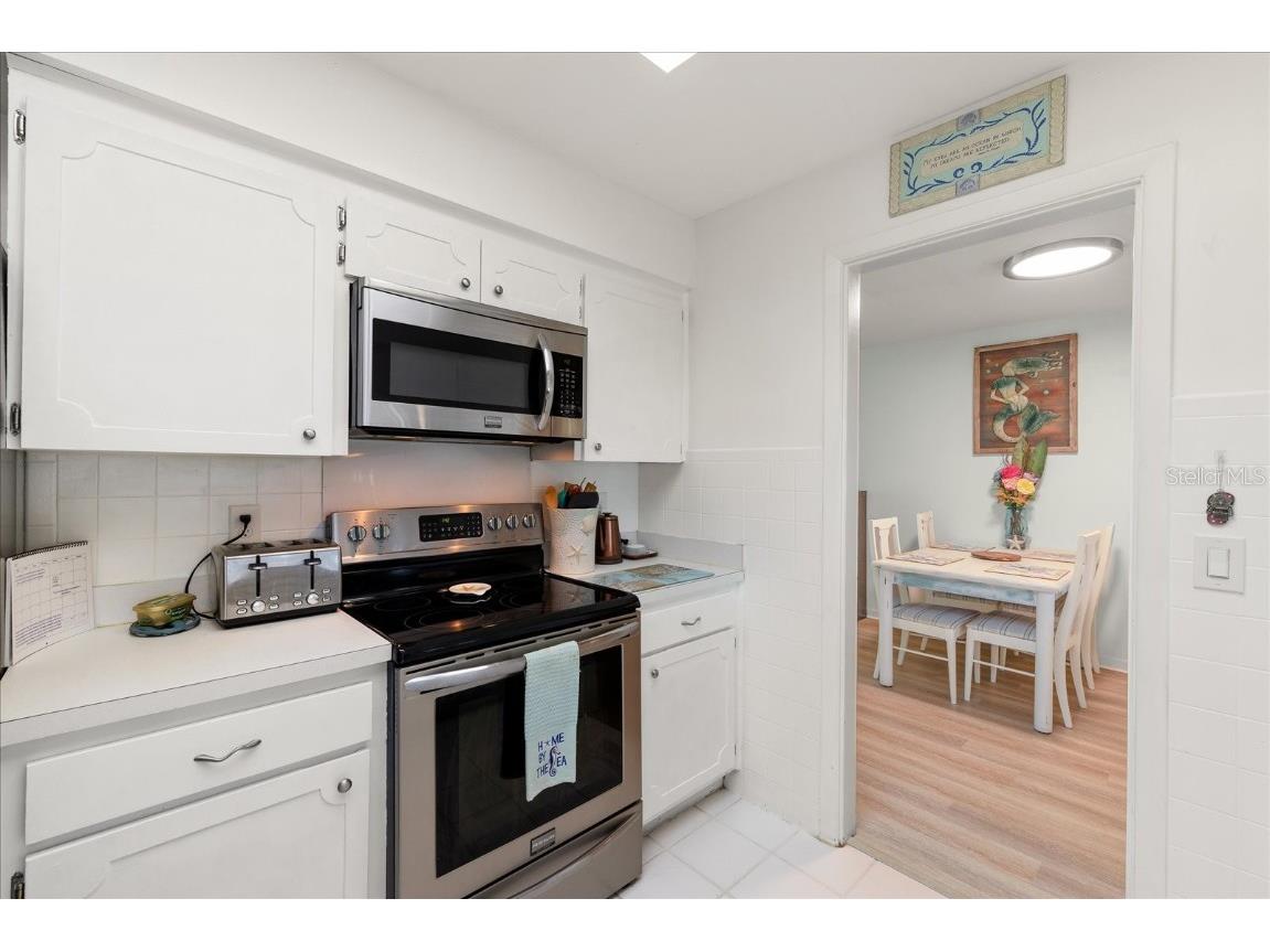 13896 83rd Place Seminole FL 33776 TB8423390 image12