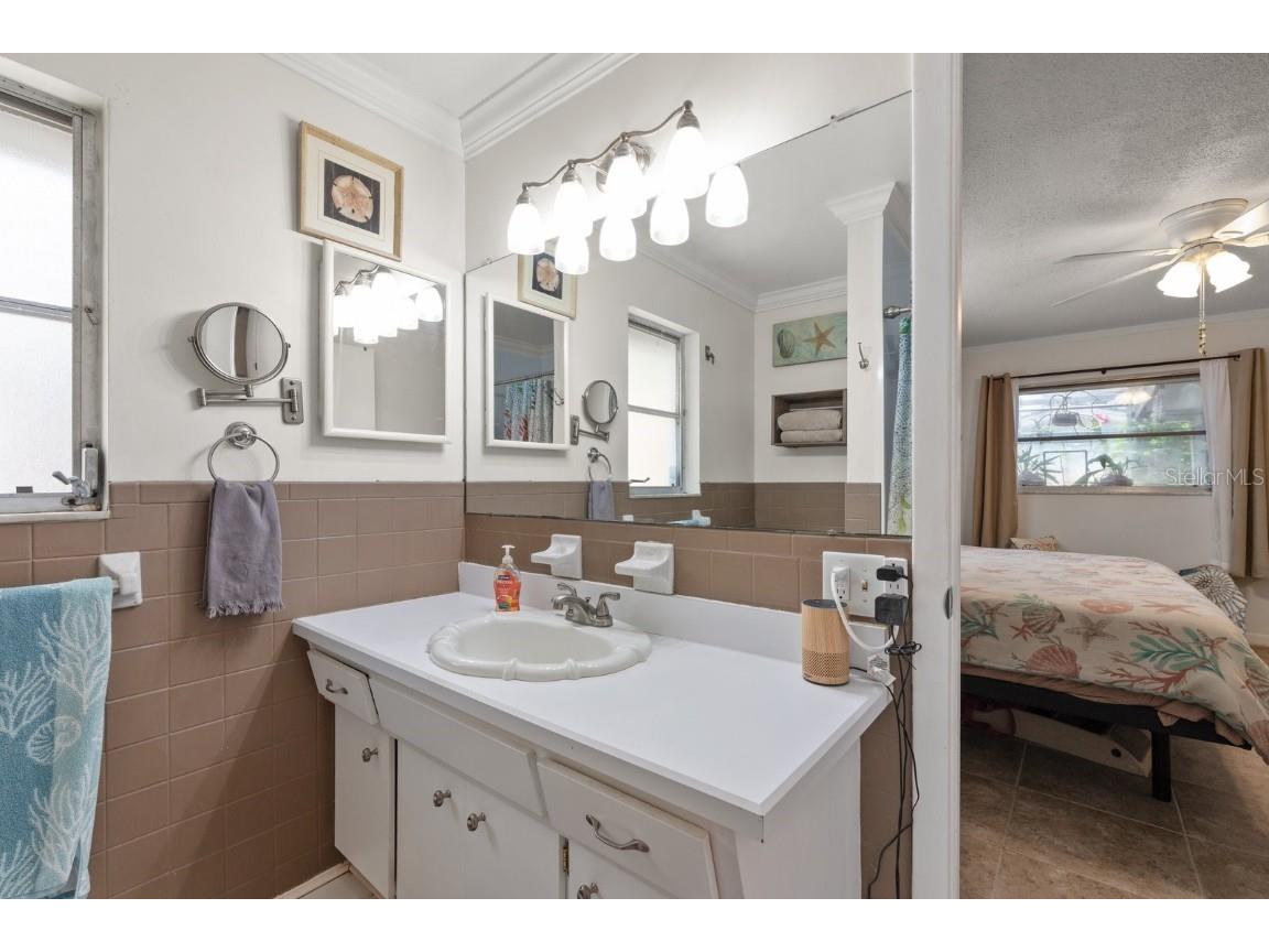 13896 83rd Place Seminole FL 33776 TB8423390 image17