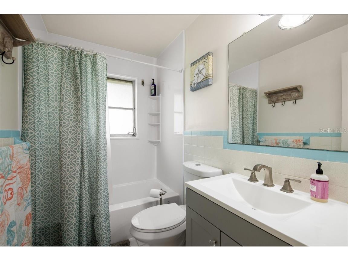 13896 83rd Place Seminole FL 33776 TB8423390 image22