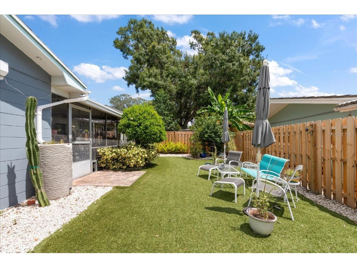 13896 83rd Place Seminole FL 33776 TB8423390 image24