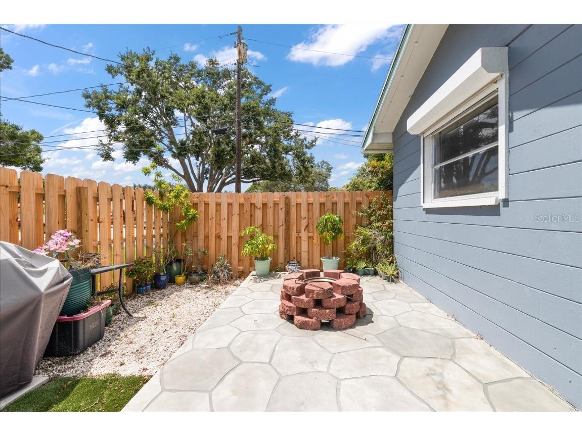 13896 83rd Place Seminole FL 33776 TB8423390 image26