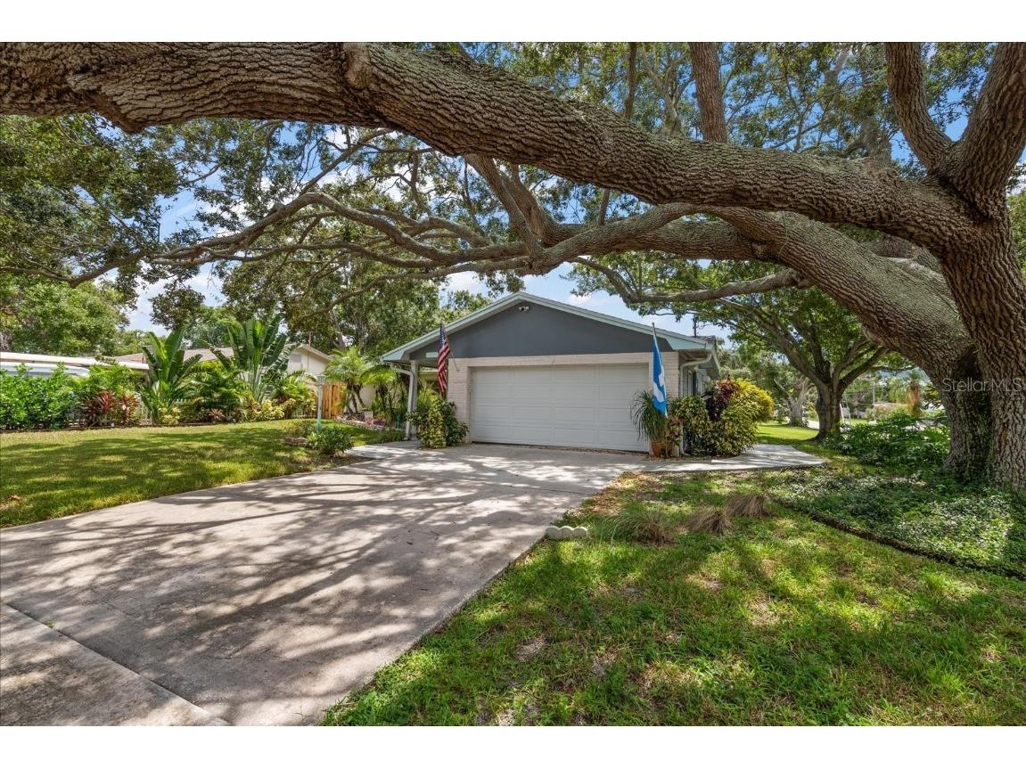 13896 83rd Place Seminole FL 33776 TB8423390 image31