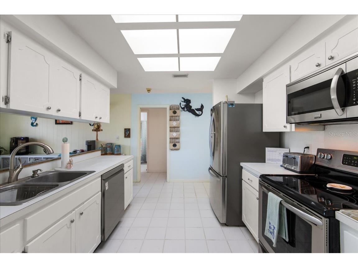 13896 83rd Place Seminole FL 33776 TB8423390 image4