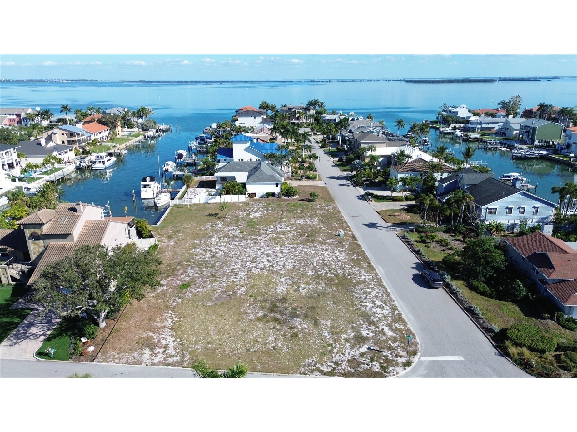 139 9th Street E Tierra Verde FL 33715 TB8458665 image3