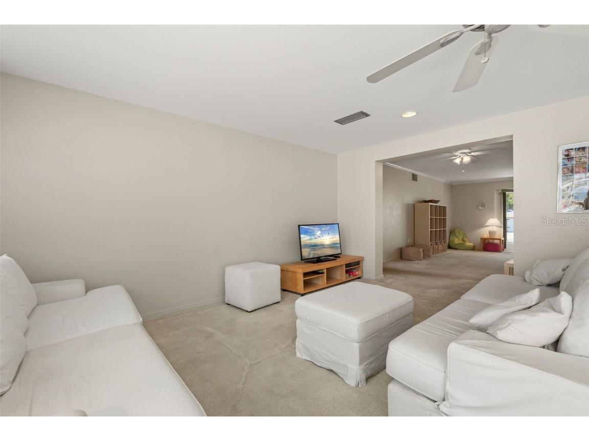 139 Adair Avenue Sarasota FL 34243 A4654370 image17