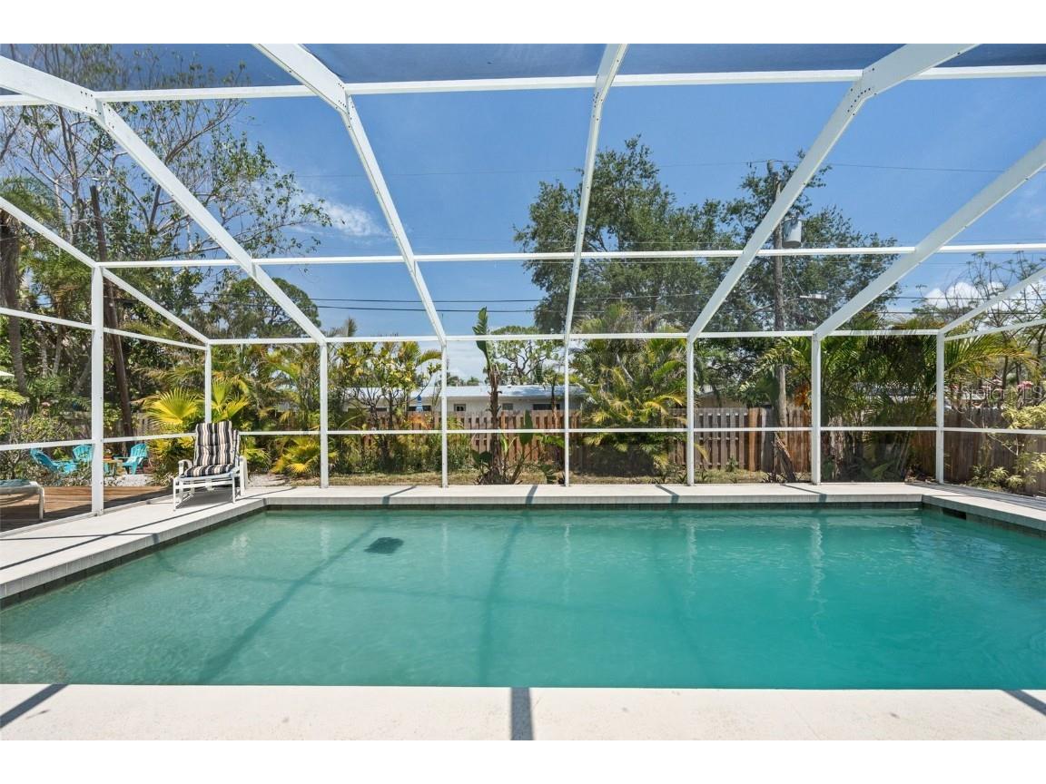 139 Adair Avenue Sarasota FL 34243 A4654370 image2