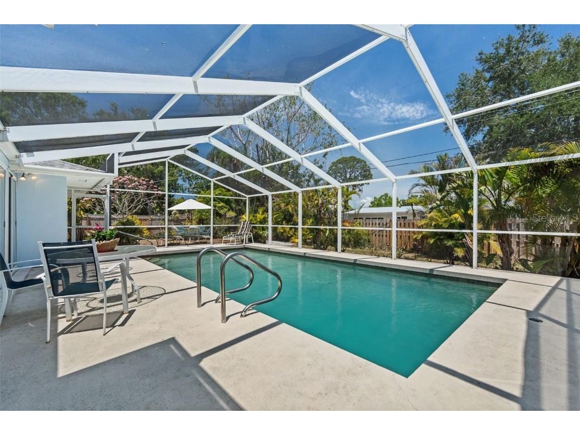 139 Adair Avenue Sarasota FL 34243 A4654370 image42