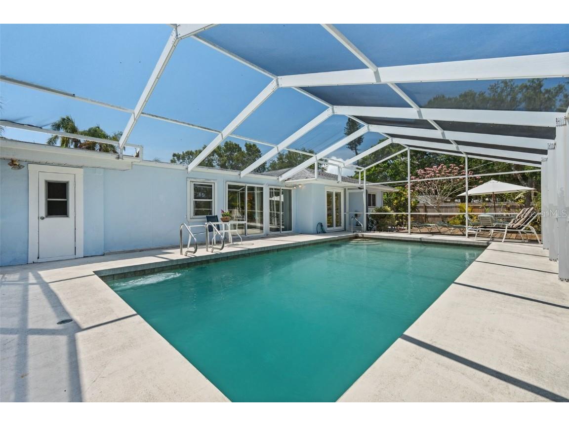 139 Adair Avenue Sarasota FL 34243 A4654370 image44