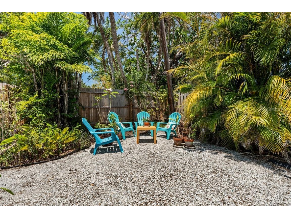 139 Adair Avenue Sarasota FL 34243 A4654370 image5