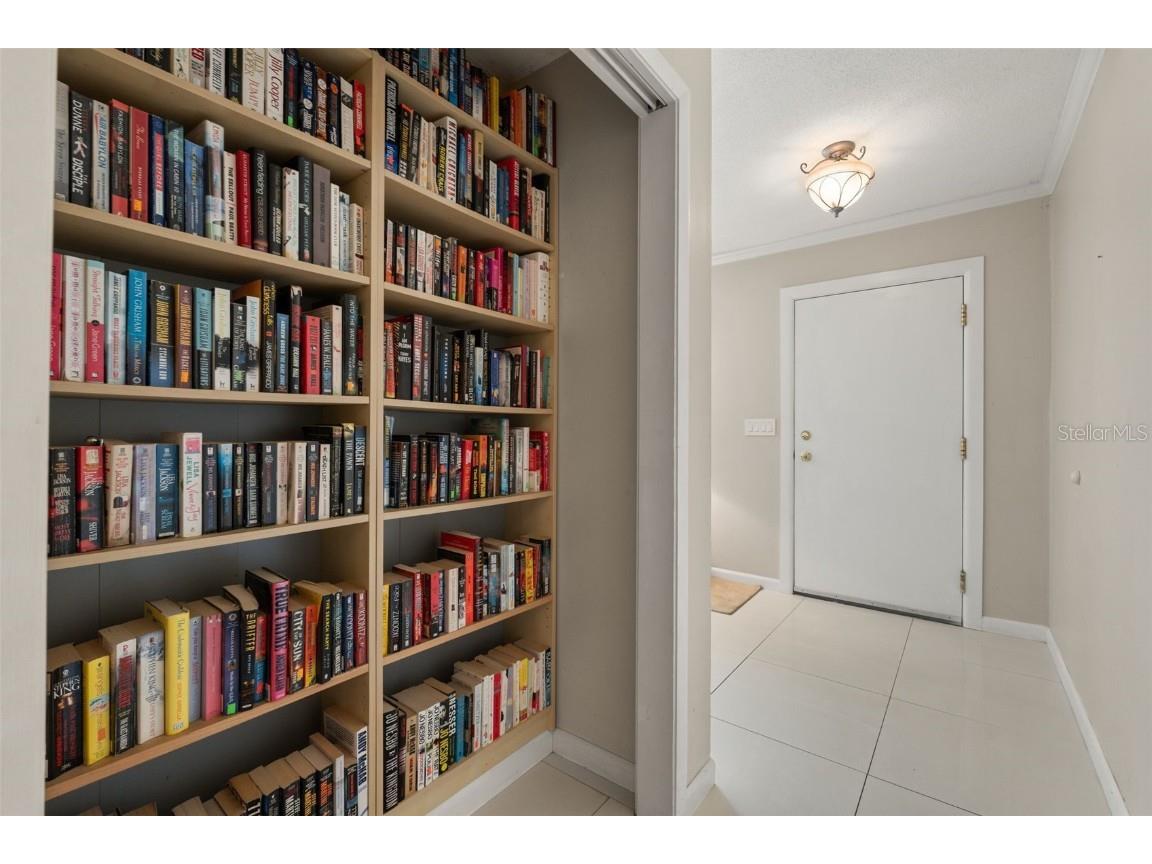 139 Adair Avenue Sarasota FL 34243 A4654370 image8