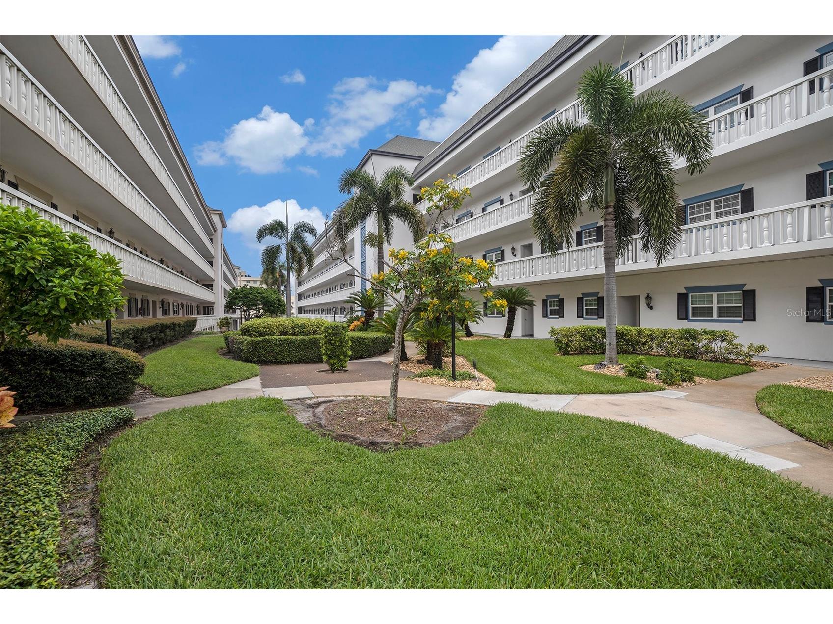 139 Bluff View Drive #104 Belleair Bluffs FL 33770 TB8507878 image21