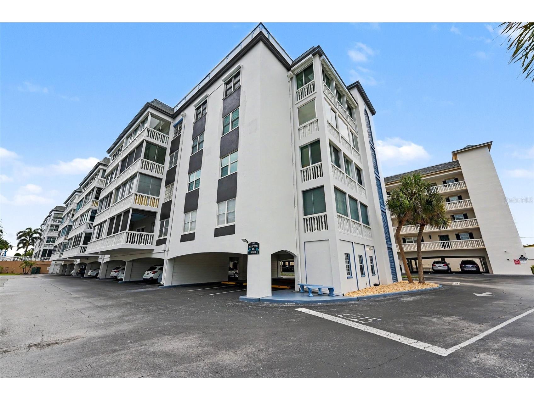 139 Bluff View Drive #104 Belleair Bluffs FL 33770 TB8507878 image23