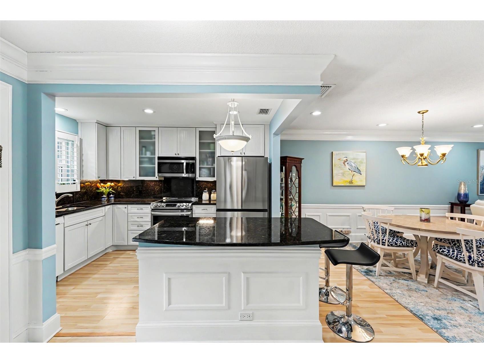 139 Bluff View Drive #104 Belleair Bluffs FL 33770 TB8507878 image4