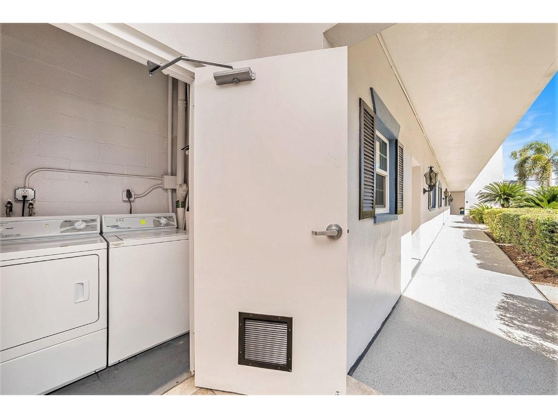 139 Bluff View Drive #105 Belleair Bluffs FL 33770 TB8441660 image17