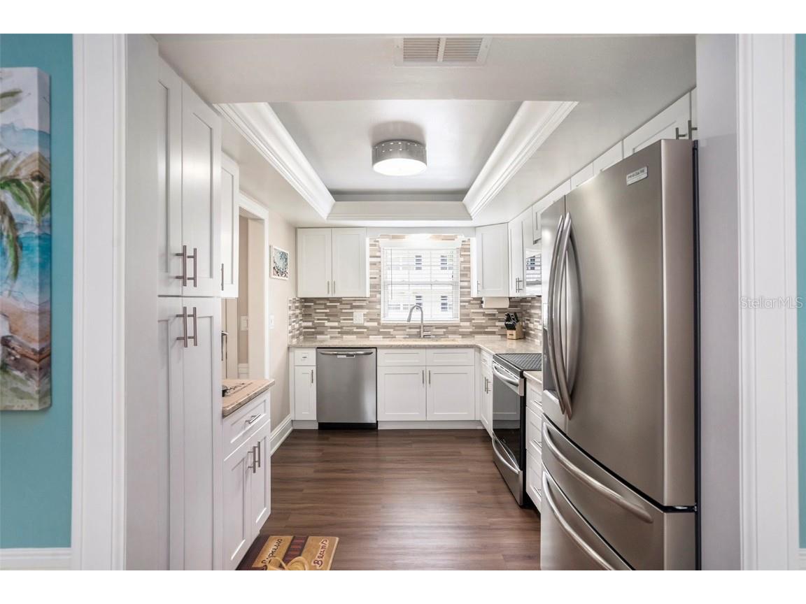 139 Bluff View Drive #202 Belleair Bluffs FL 33770 TB8425659 image8