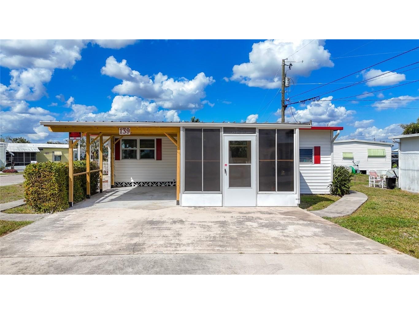 139 Gaslight Avenue North Fort Myers FL 33917 G5092503 image1