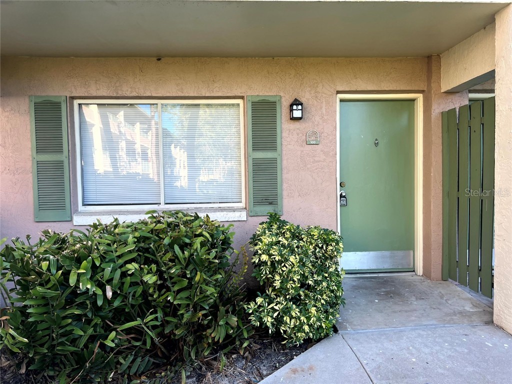 139 Oyster Bay Circle #100 Altamonte Springs FL 32701 O6149176 image1