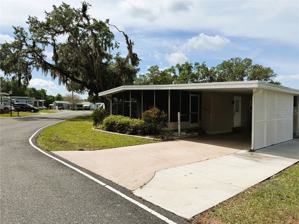 139 Royal Palm Drive Leesburg FL 34748 R4909125 image3