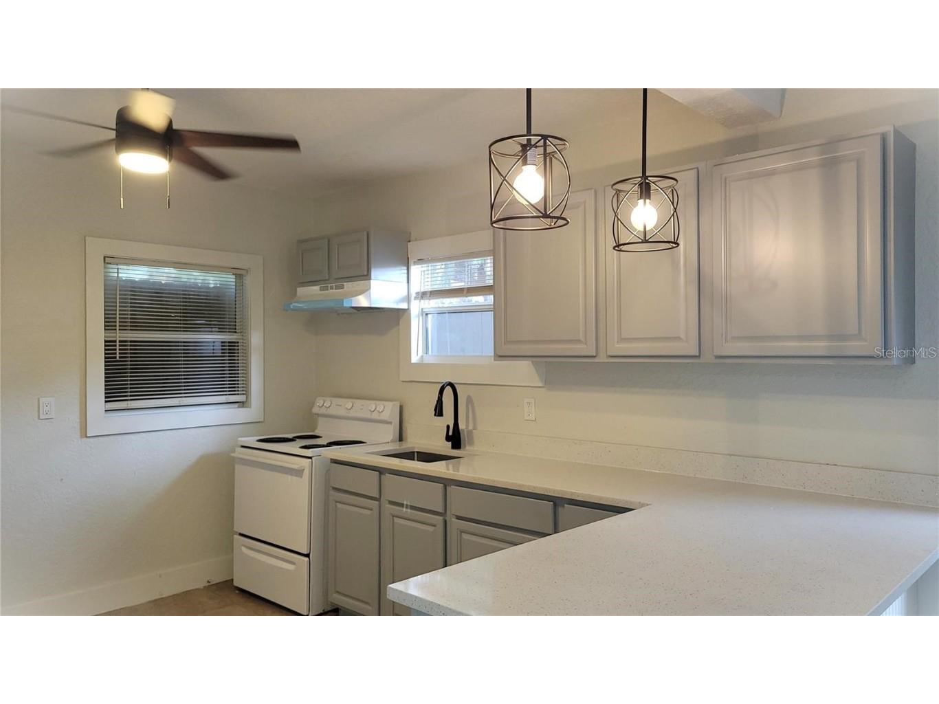 139 S Stone St Deland FL 32720 V4945855 image4