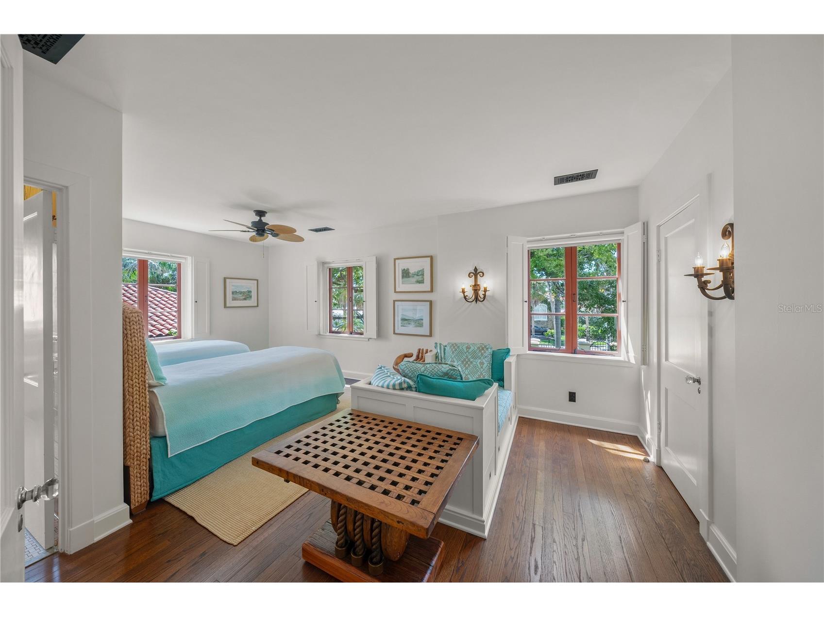 139 S Washington Drive Sarasota FL 34236 - SARASOTA BAY A4661401 image47